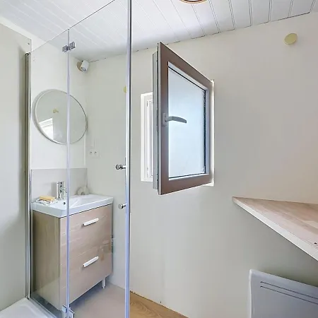 Maisonnette Avec Jardin Privé *